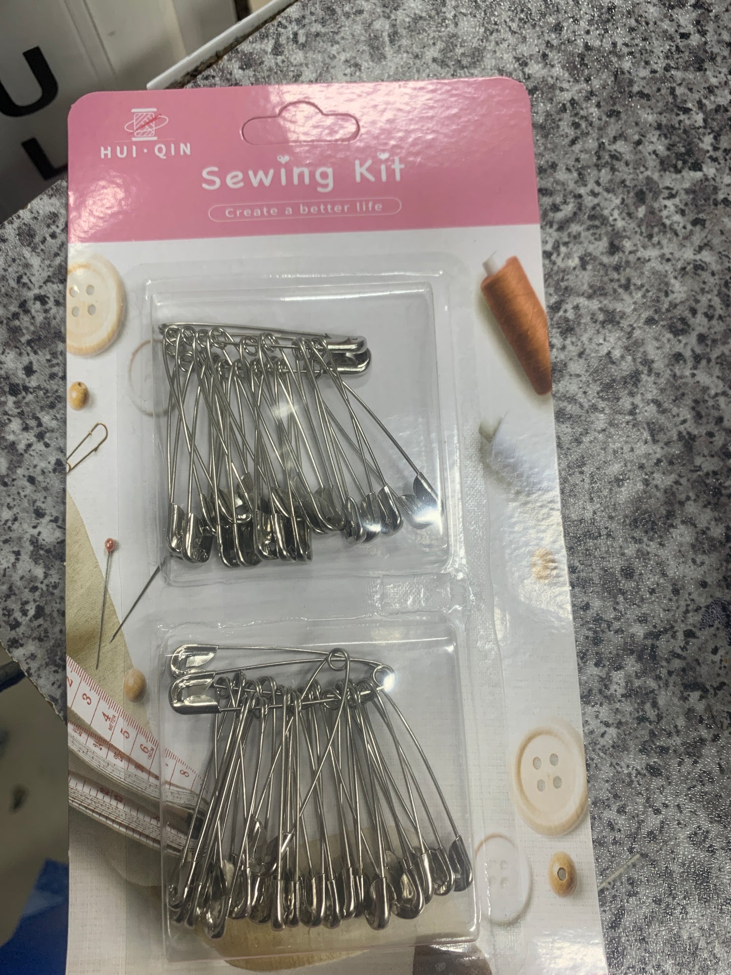 Safety pin