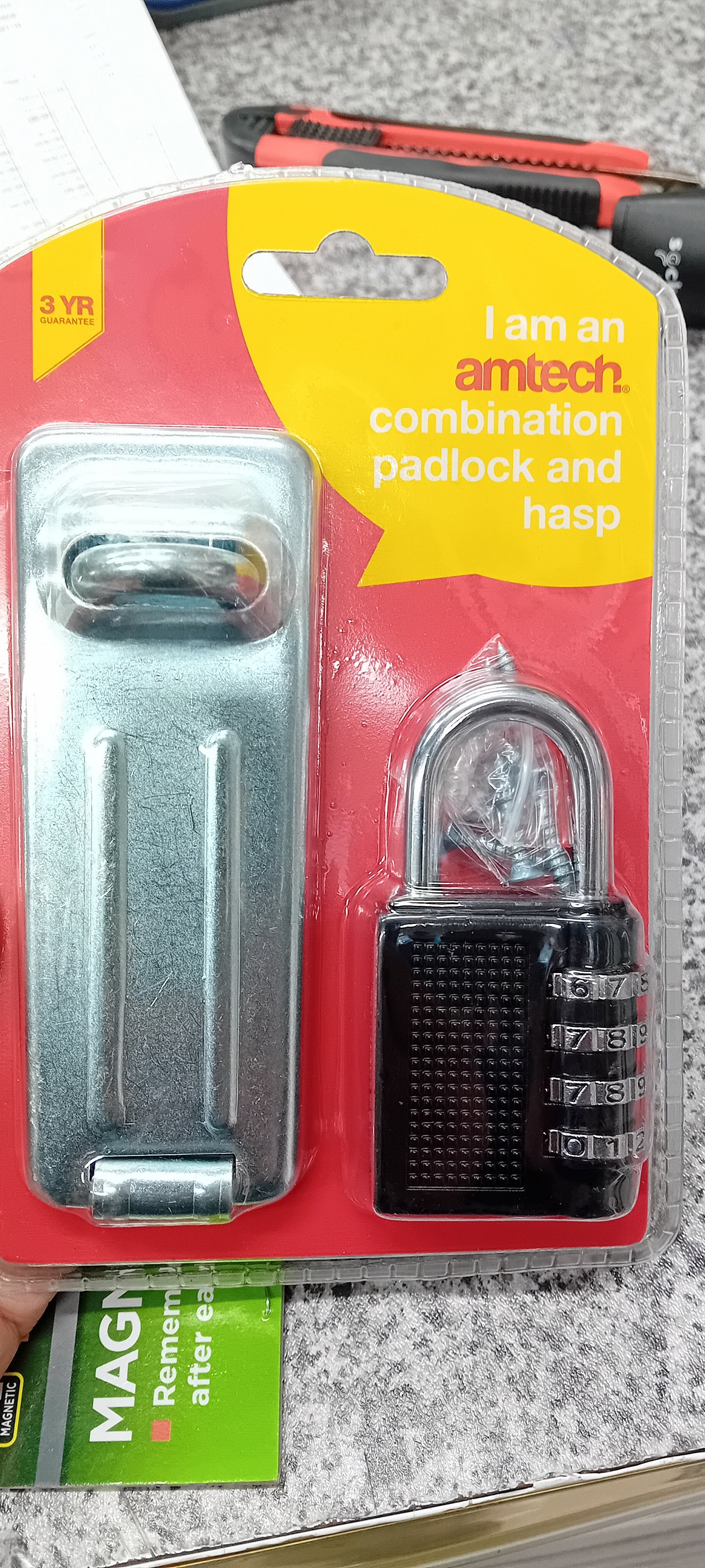 Combination padlock
