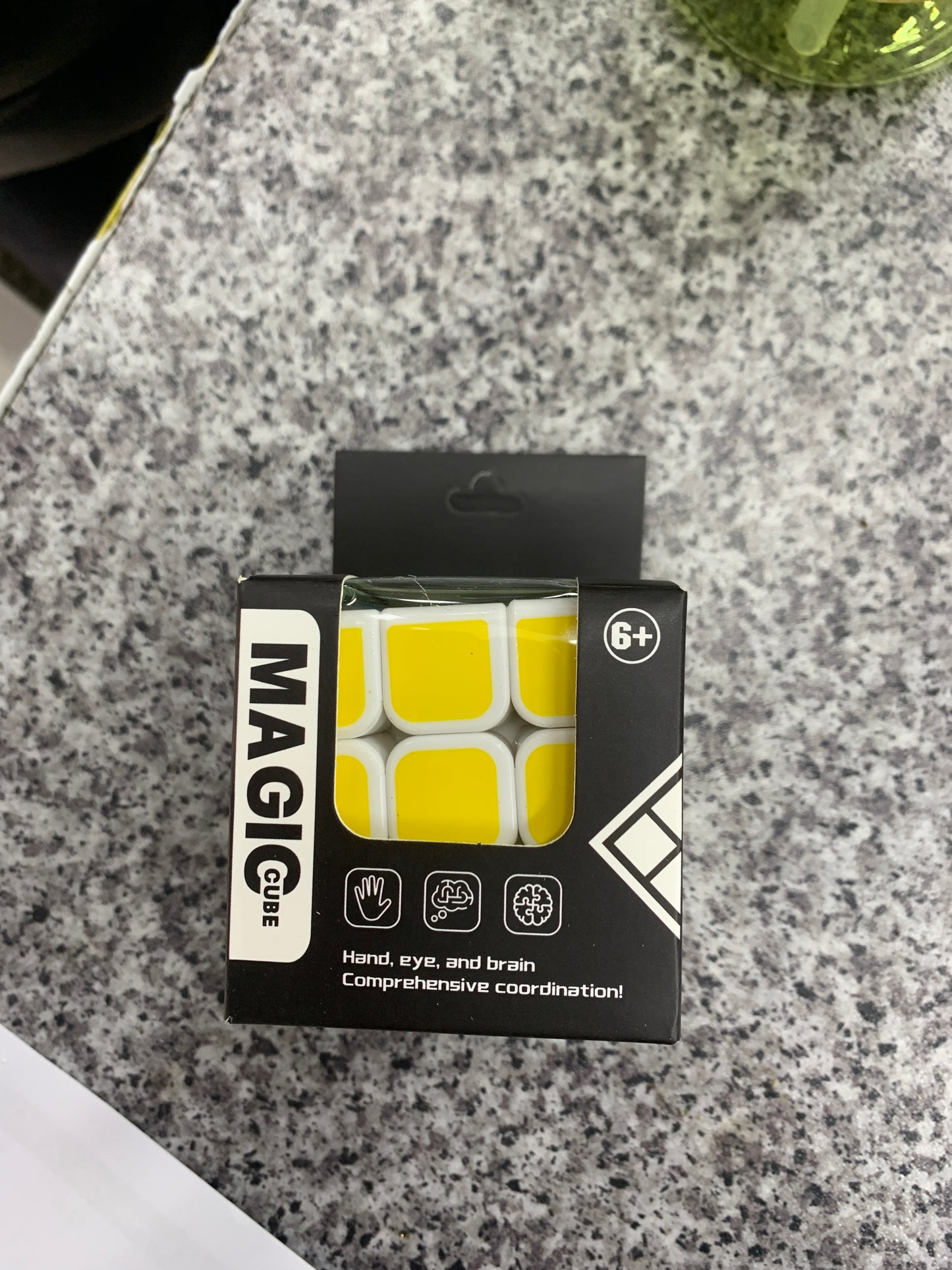 Magic cube