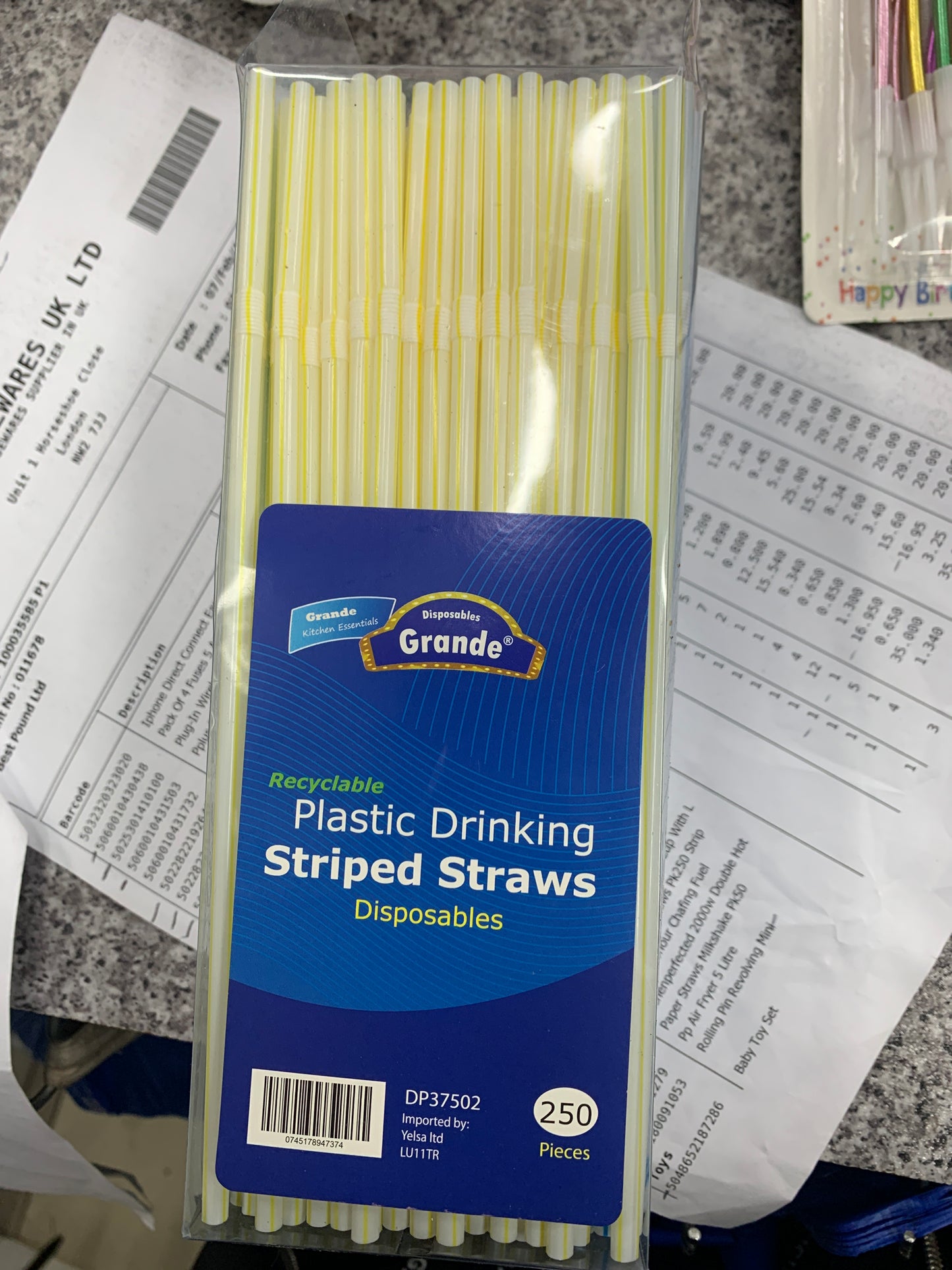 Plastic drinking straws