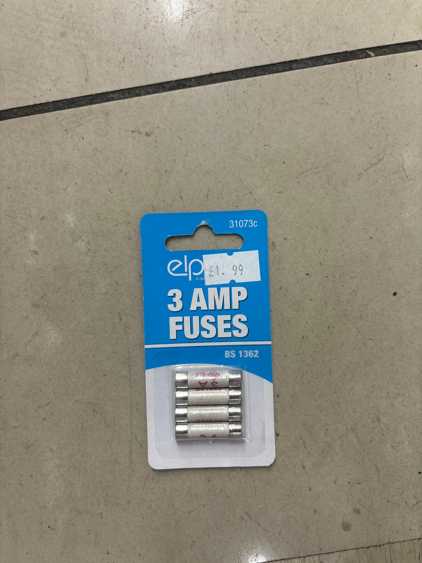 3AMP fuses