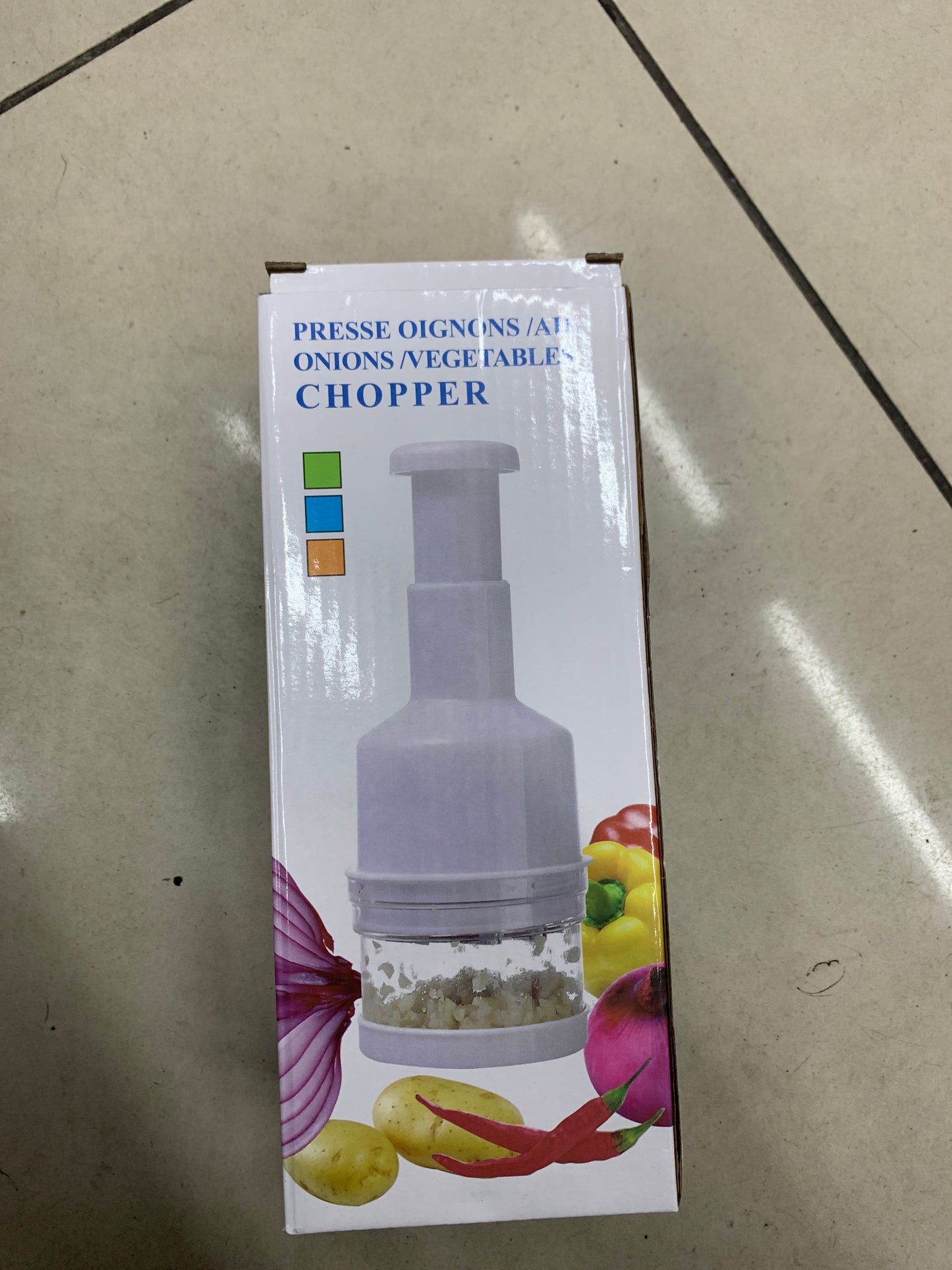 Onion chopper